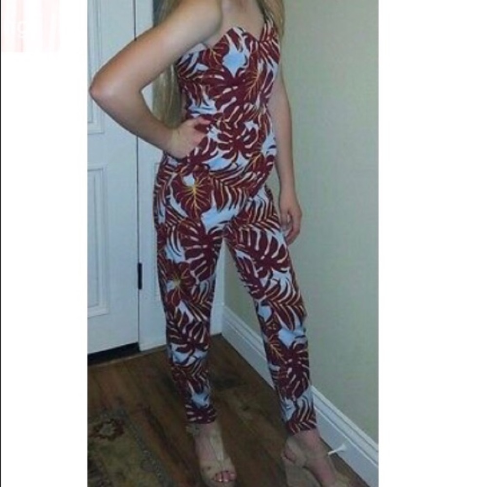 H&M floral tropical jumpsuit size 6